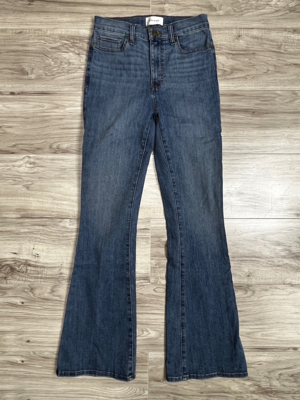 Frame Le High Flare Jeans in Disarm Size 27 Blue